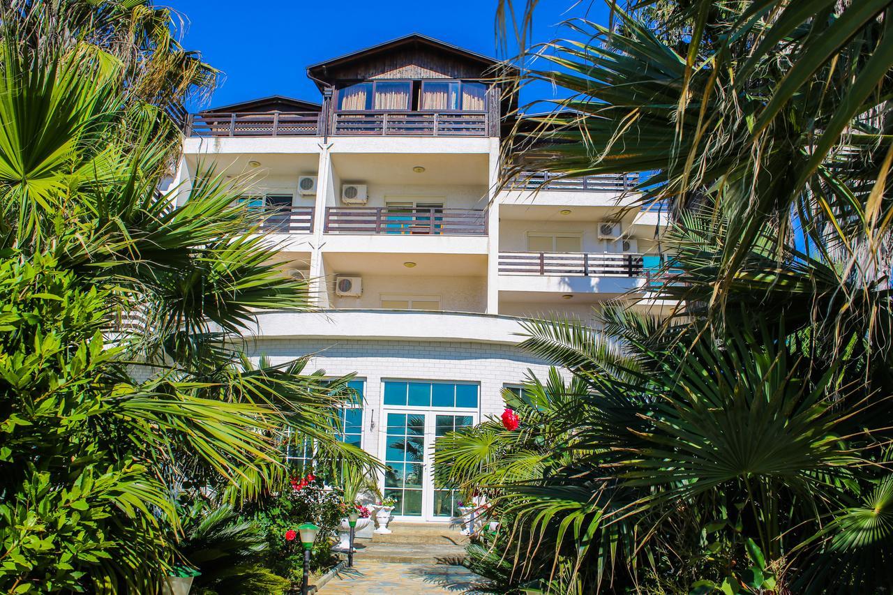 Hotel Venezia Golem  Luaran gambar